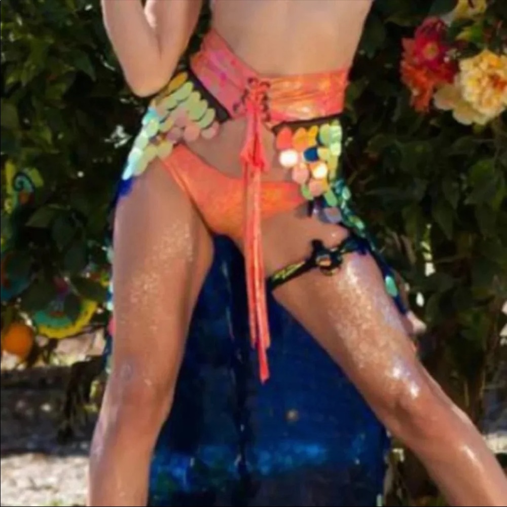 Rave Bottoms